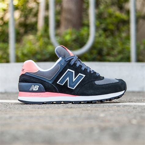 new balance 574 for women.